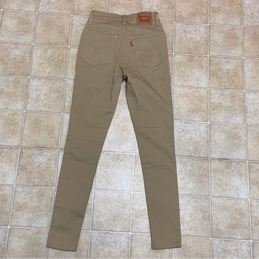 Levi's Women’s Khaki Chino Pants Jeans Size 26 x 30